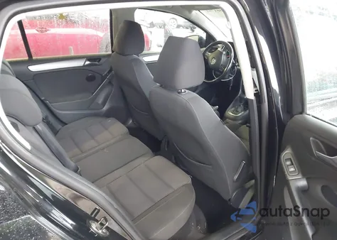 2010 Volkswagen Golf 4-Door z USA, uszkodzony, nr VIN WVWDB7AJ1AW289190